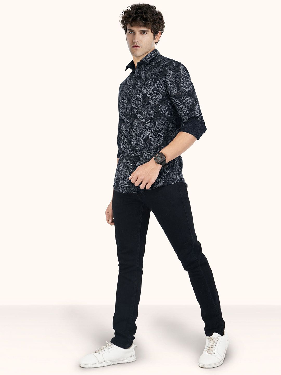 Floral Printed Cotton Slim Fit Casual Shirt