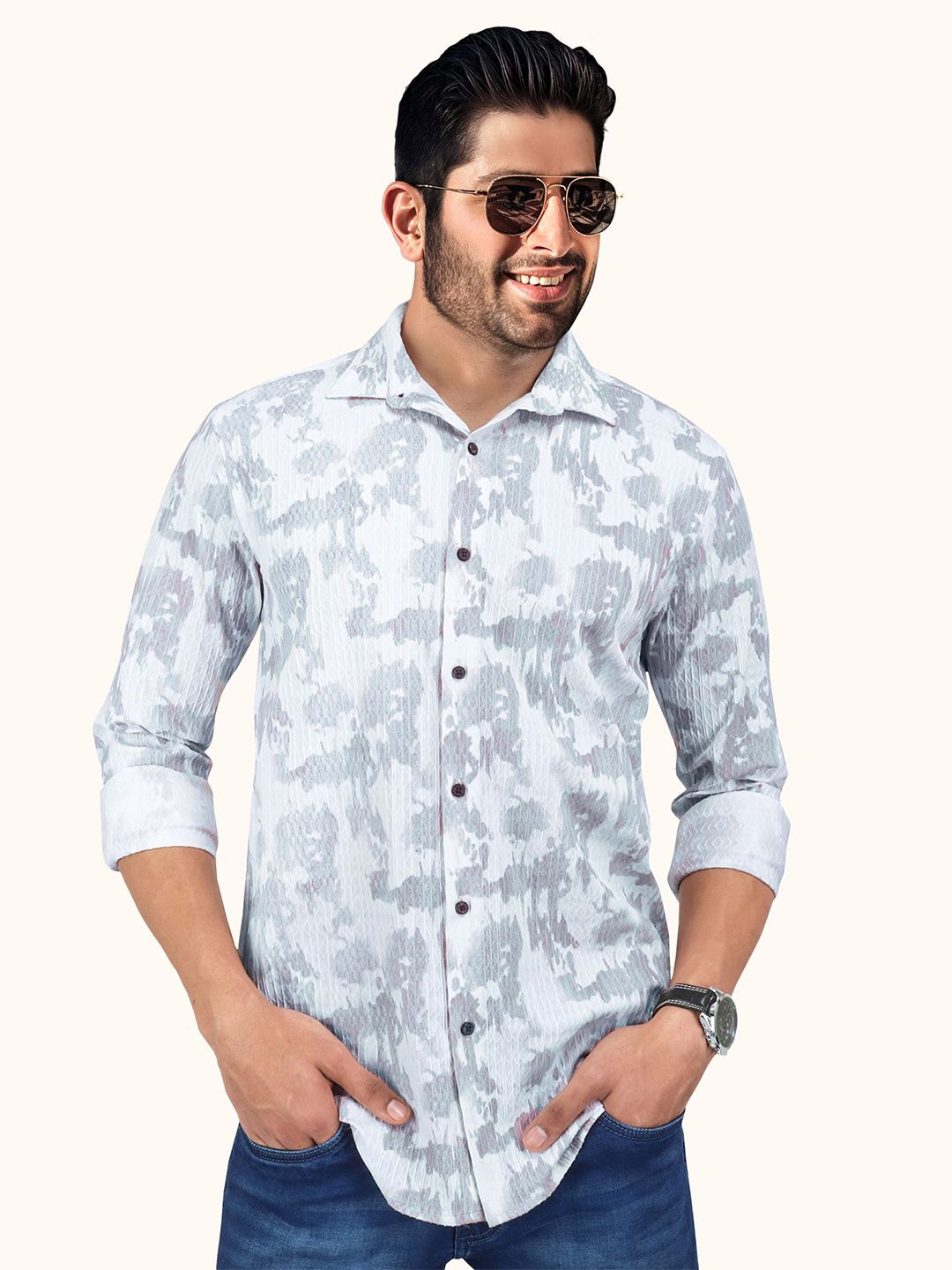 Men Regular Fit Graphic Casual Shirt - Image 2
