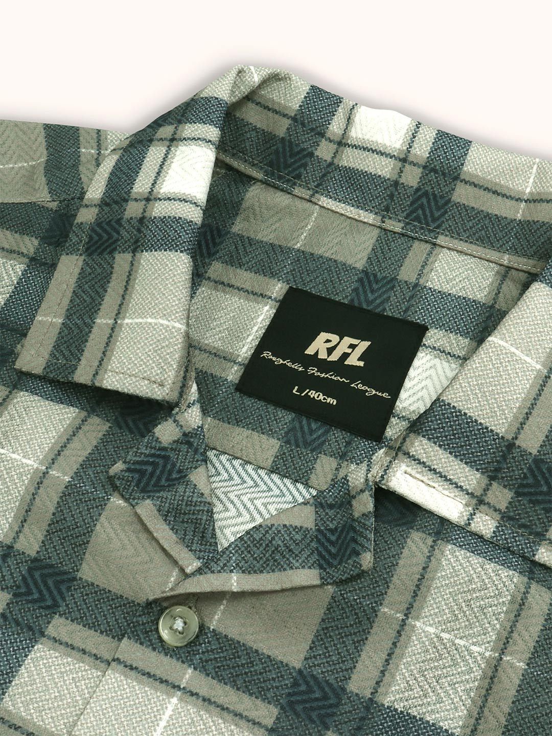 Men Slim Fit Opaque Checked Casual Shirt - Image 4