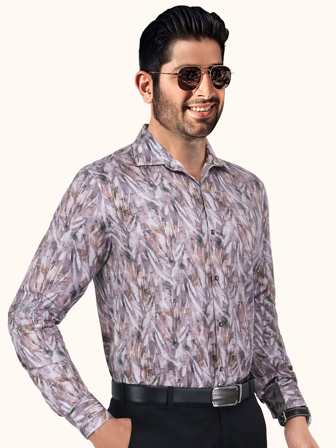 Floral Printed Spread Collar Slim Fit Cotton Shirt