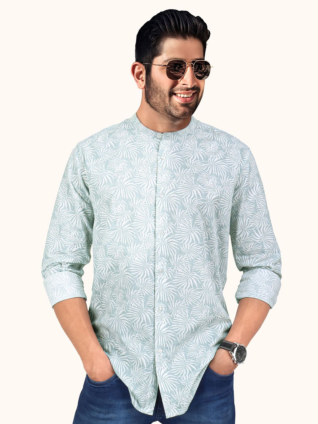 Men Slim Fit Floral Opaque Printed Casual Shirt