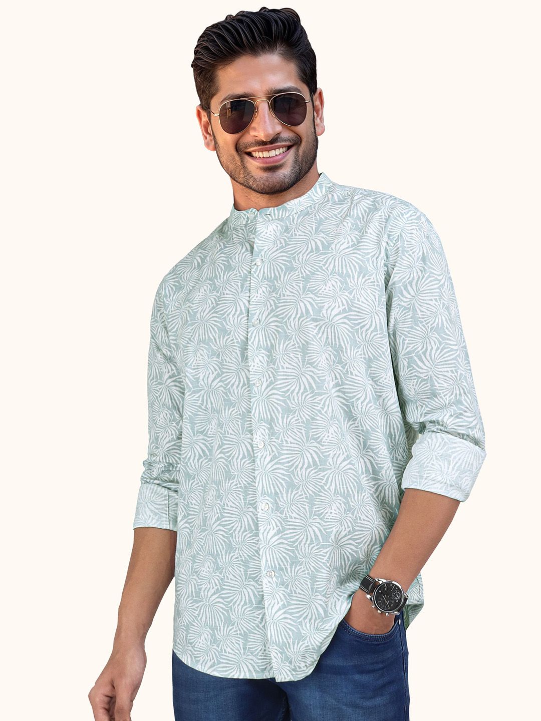 Men Slim Fit Floral Opaque Printed Casual Shirt