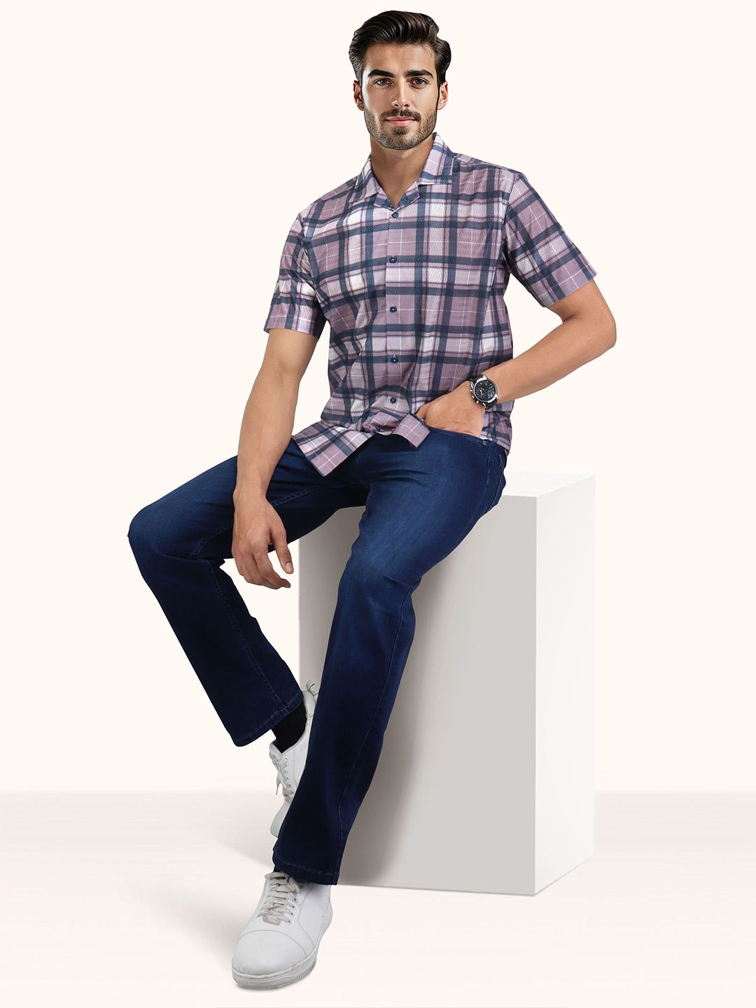 Men Slim Fit Opaque Bronze Tonned Checked Casual Shirt